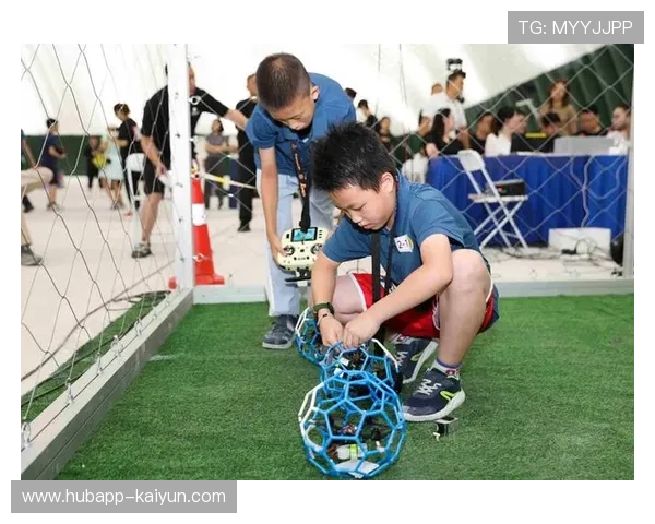 世界无人机足球锦标赛设无障碍竞技设备通道 实现科技体育全民沉浸式参与 世界无人机足球锦标赛设无障碍竞技设备通道 实现科技体育全民沉浸式参与